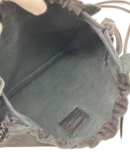 LUDLOW（ラドロー）LUDLOW (ラドロー) スカラップ巾着ショルダーバッグ ブラックの古着・服飾アイテム