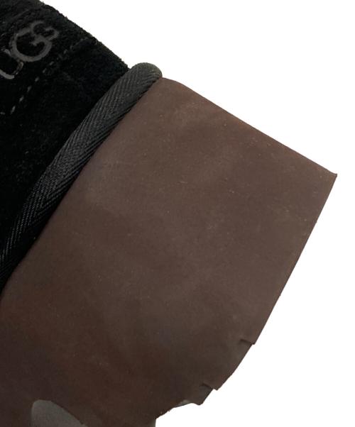 UGG（アグ）UGG (アグ) Classic Ultra Mini New Heights ブラック サイズ:23.0㎝の古着・服飾アイテム