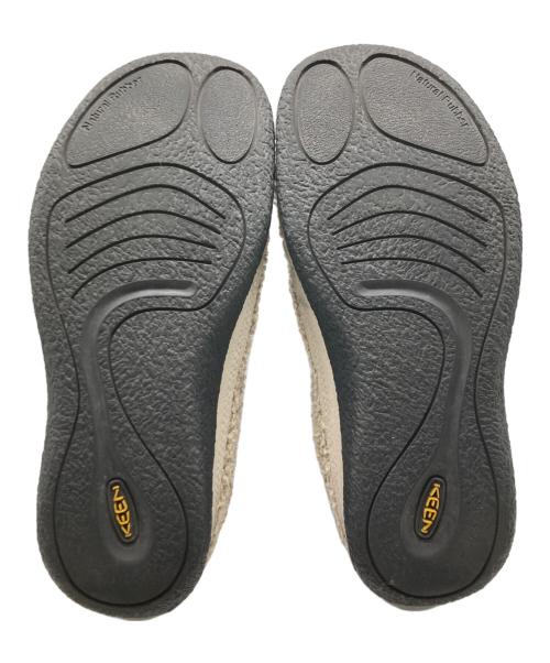 KEEN（キーン）KEEN (キーン) ハウザ-スライドスニーカー ベージュ サイズ:24.5cmの古着・服飾アイテム