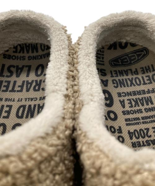 KEEN（キーン）KEEN (キーン) ハウザ-スライドスニーカー ベージュ サイズ:24.5cmの古着・服飾アイテム