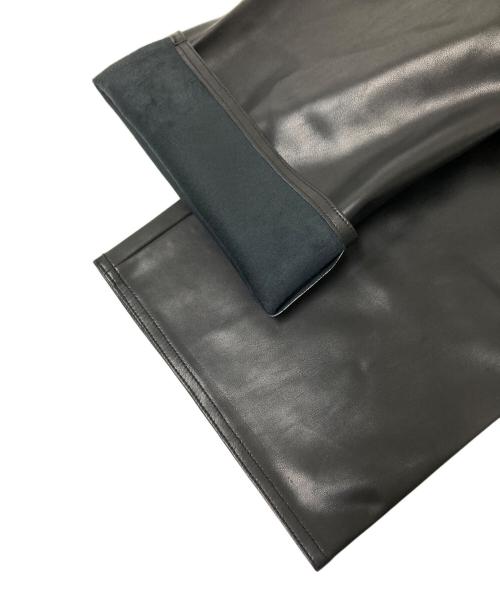 RETROVE（リトローヴ）RETROVE (リトローヴ) ARTIFICAL LEATHER PANTS ブラック サイズ:38 未使用品の古着・服飾アイテム