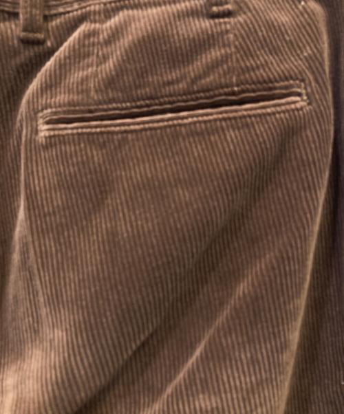 BEAMS PLUS（ビームスプラス）BEAMS PLUS (ビームスプラス) 2Pleats Corduroy ブラウン サイズ:Lの古着・服飾アイテム