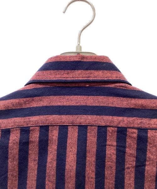 PEEL&LIFT（ピールアンドリフト）PEEL&LIFT (ピールアンドリフト) ストライプシャツ レッド サイズ:XLの古着・服飾アイテム