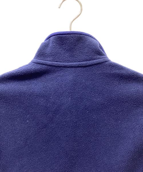 Patagonia（パタゴニア）Patagonia (パタゴニア) ライトウェイト シンチラスナップT ネイビー×レッド サイズ:XSの古着・服飾アイテム