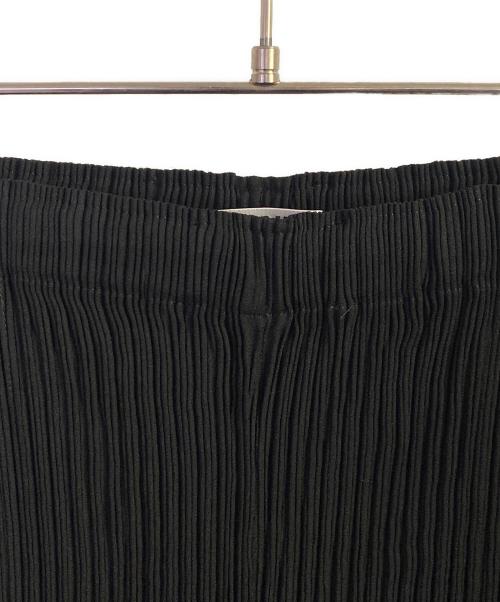 ISSEY MIYAKE（イッセイミヤケ）ISSEY MIYAKE (イッセイミヤケ) プリーツパンツ ブラック サイズ:2の古着・服飾アイテム