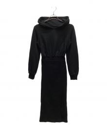 Resexxy（リゼクシー）の古着「バックオープンフーディワンピース」｜ブラック