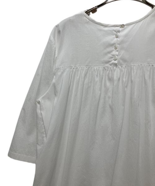 mina perhonen（ミナ ペルホネン）mina perhonen (ミナ ペルホネン) ワンピース ホワイト サイズ:38の古着・服飾アイテム