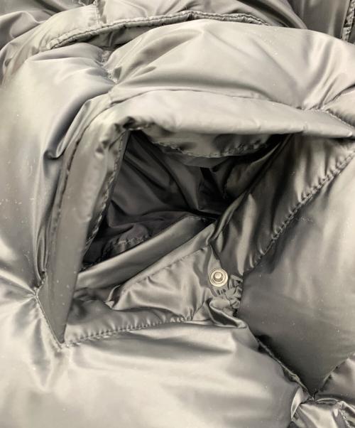 MONCLER（モンクレール）MONCLER (モンクレール) ファー付ダウンコート ブラック サイズ:2の古着・服飾アイテム
