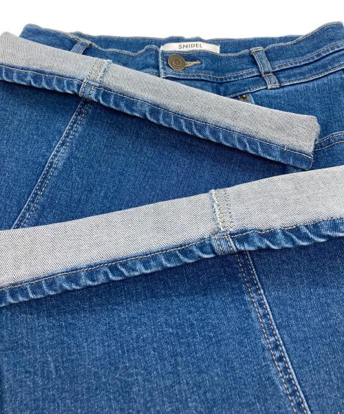 Snidel（スナイデル）Snidel (スナイデル) ストレッチフレアデニムパンツ インディゴ サイズ:Ⅿ 未使用品の古着・服飾アイテム