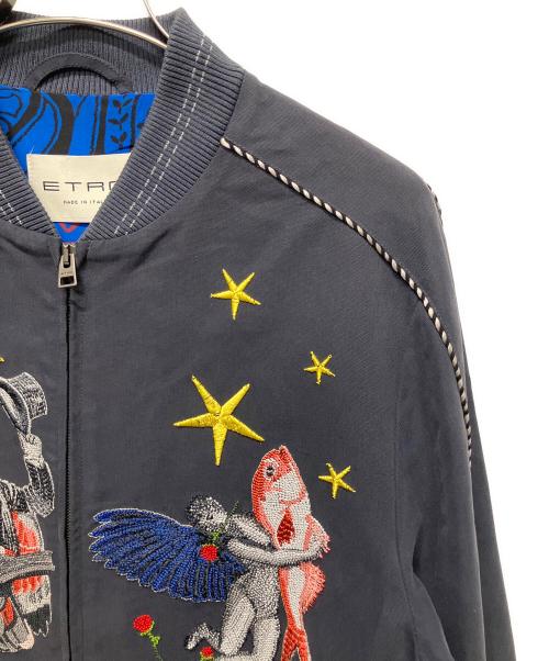 ETRO（エトロ）ETRO (エトロ) 刺繍ジップアップブルゾン	U18 1S802 7112 ネイビー サイズ:XLの古着・服飾アイテム