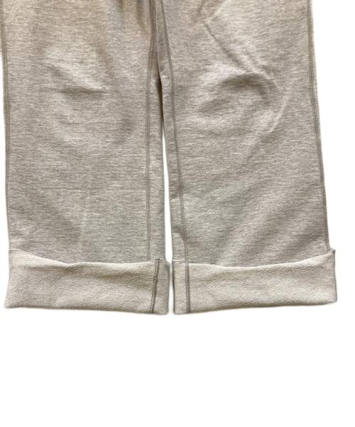 MARKAWARE（マーカウェア）MARKAWARE (マーカウェア) FLARED GYM PANTS グレー サイズ:3の古着・服飾アイテム