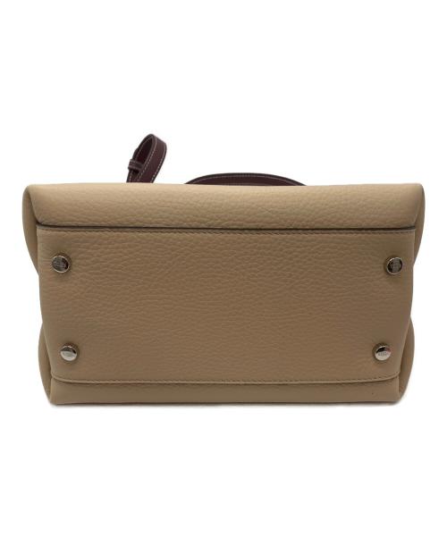 TOD'S（トッズ）TOD'S (トッズ) Tタイムレス ミニ　XBWAPAA9100QNK ベージュ サイズ:-の古着・服飾アイテム