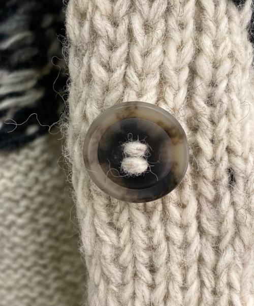 Curensology（カレンソロジー）Curensology (カレンソロジー) ノルマンディニットカーディガン ベージュ サイズ:Freeの古着・服飾アイテム