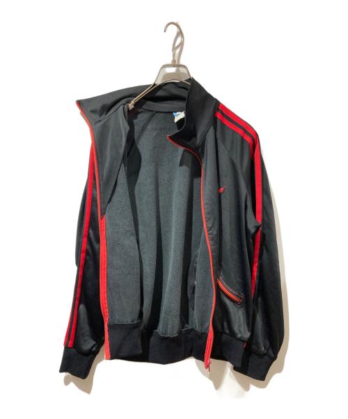 adidas（アディダス）adidas (アディダス) 曲がりポケットトラックジャケット ブラック×レッド サイズ:48の古着・服飾アイテム