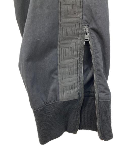 FENDI（フェンディ）FENDI (フェンディ) VERSACE (ヴェルサーチェ) サイドロゴパンツ ブラック サイズ:46の古着・服飾アイテム