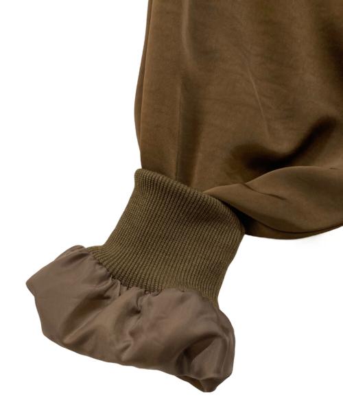 chignon（シニヨン）chignon (シニヨン) サテンボリュームブルゾン ブラウン サイズ:Fの古着・服飾アイテム