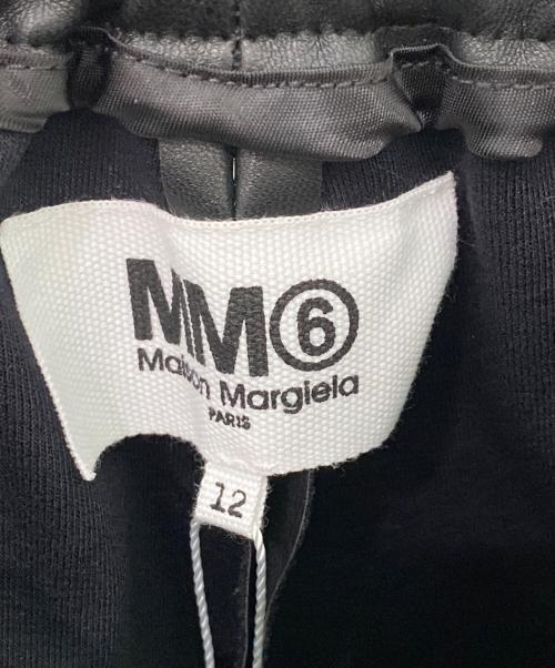 MM6 Maison Margiela（エムエムシックスメゾンマルジェラ）MM6 Maison Margiela (エムエムシックスメゾンマルジェラ) ジップディテールエコレザーショートパンツ ブラック サイズ:12　キッズ 未使用品の古着・服飾アイテム