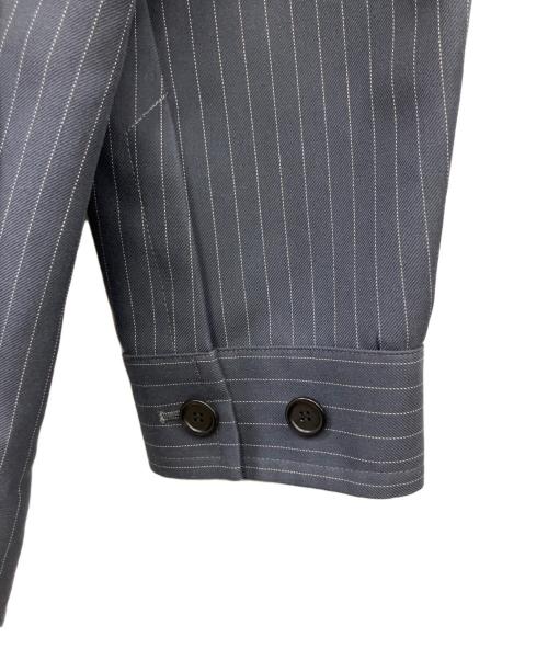 UNTITLED（アンタイトル）UNTITLED (アンタイトル) ピンストオフショルトレンチコート グレー サイズ:2 未使用品の古着・服飾アイテム