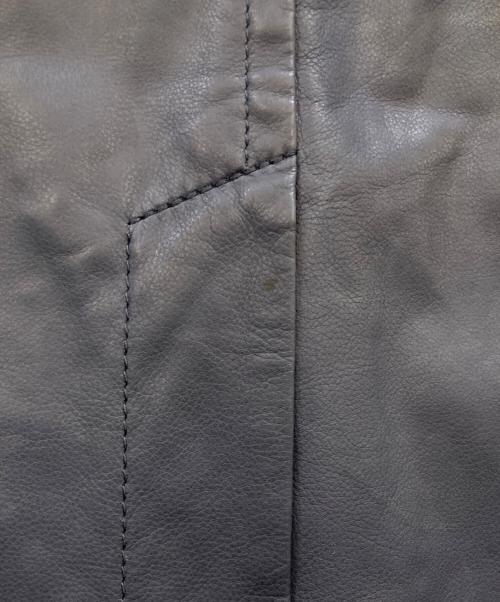 Salvatore Ferragamo（サルヴァトーレ フェラガモ）Salvatore Ferragamo (サルヴァトーレ フェラガモ) 3B レザーテーラードジャケット ネイビー サイズ:52の古着・服飾アイテム