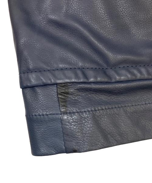 Salvatore Ferragamo（サルヴァトーレ フェラガモ）Salvatore Ferragamo (サルヴァトーレ フェラガモ) 3B レザーテーラードジャケット ネイビー サイズ:52の古着・服飾アイテム