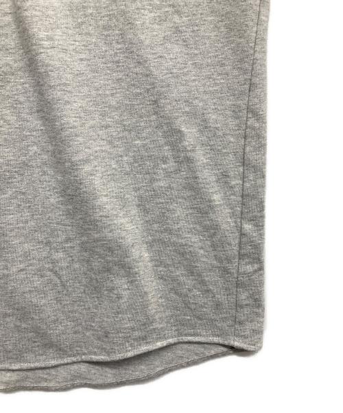 BOSS HUGO BOSS（ボス ヒューゴボス）BOSS HUGO BOSS (ボス ヒューゴボス) スウェットシャツ グレー サイズ:43の古着・服飾アイテム