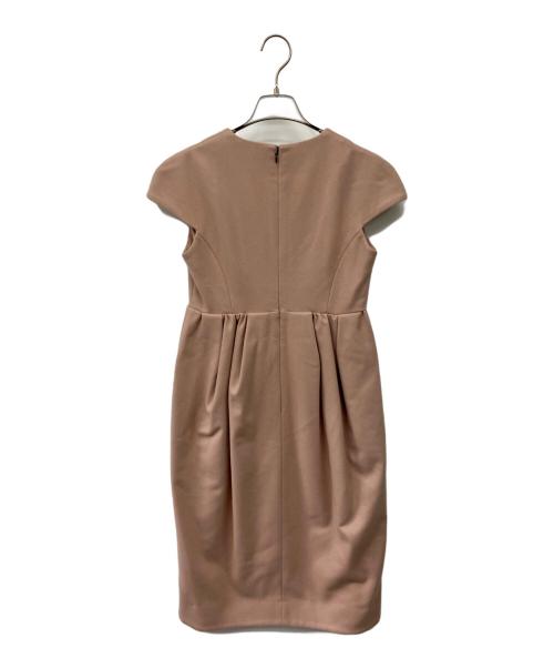 YOKO CHAN（ヨーコチャン）YOKO CHAN (ヨーコチャン) V-neck Gathered Dress ベージュ サイズ:36の古着・服飾アイテム