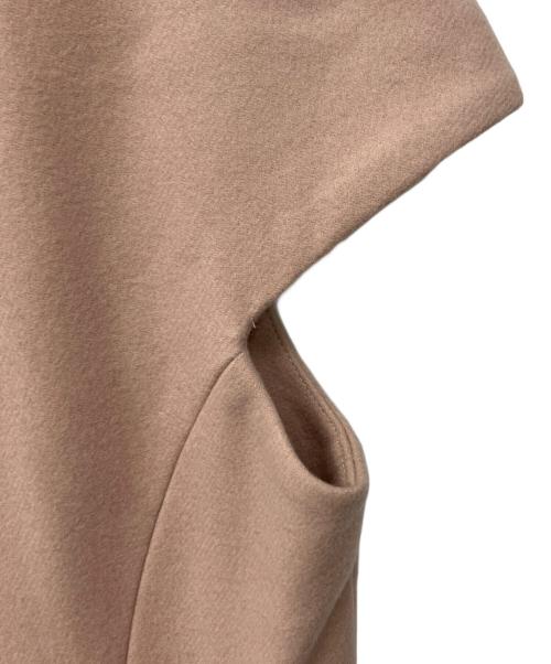 YOKO CHAN（ヨーコチャン）YOKO CHAN (ヨーコチャン) V-neck Gathered Dress ベージュ サイズ:36の古着・服飾アイテム