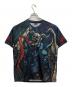 COSPA（コスパ）の古着「悪魔たちの両面フルグラフィックTシャツ」｜マルチカラー