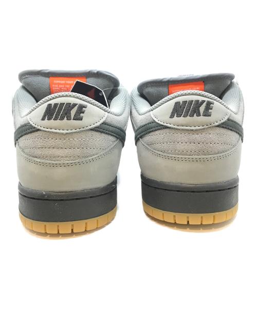 NIKE SB（ナイキエスビー）NIKE SB (ナイキエスビー) ローカットスニーカー　FJ1674-002 グレー サイズ:29.5 未使用品の古着・服飾アイテム