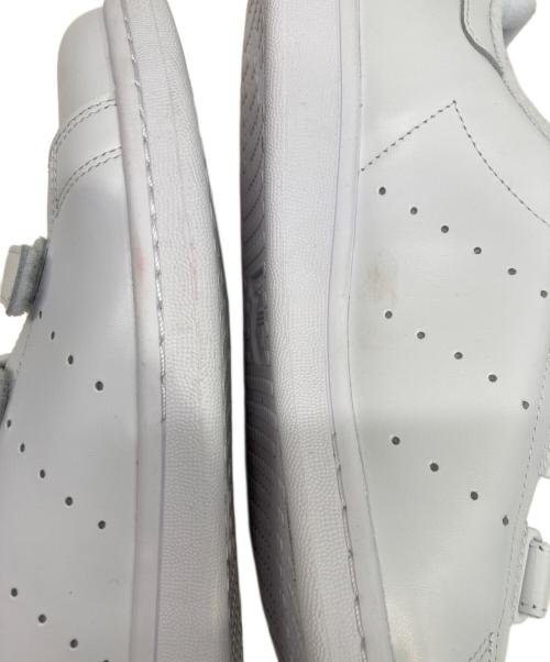 adidas（アディダス）adidas (アディダス) ローカットスニーカー ホワイト サイズ:29の古着・服飾アイテム
