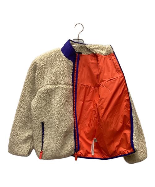 Patagonia（パタゴニア）Patagonia (パタゴニア) ウィメンズ・クラシック・レトロX・ジャケット アイボリー サイズ:Mの古着・服飾アイテム