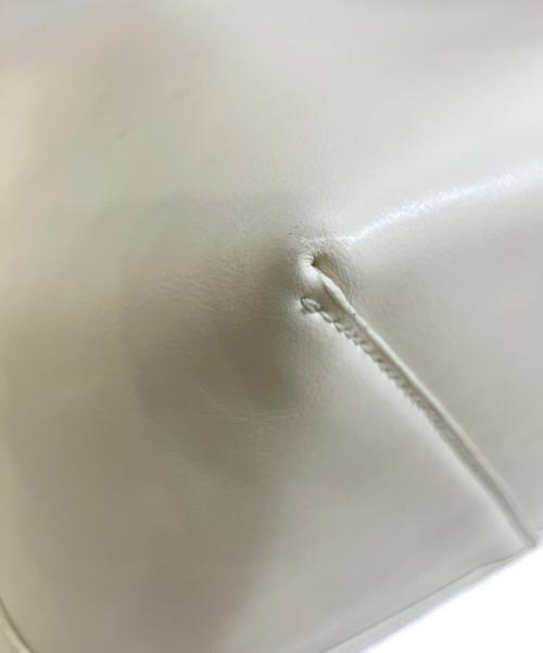 NOTHING WRITTEN（ナッシングリトゥン）NOTHING WRITTEN (ナッシングリトゥン) ラージトートバッグ アイボリーの古着・服飾アイテム