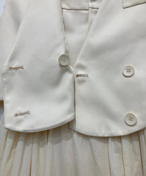 Ameri（アメリ）Ameri (アメリ) WAVE VEST WITH FLARE DRESS アイボリー サイズ:M 未使用品の古着・服飾アイテム