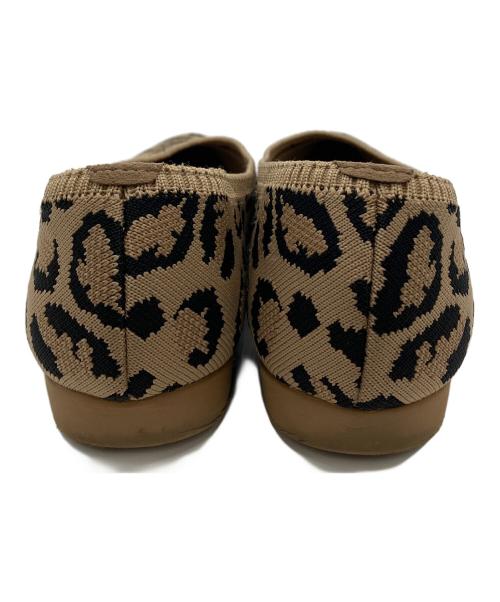 VIVAIA（ビバイア）VIVAIA (ビバイア) ポインテッドトゥパンプス ベージュ サイズ:37.5の古着・服飾アイテム