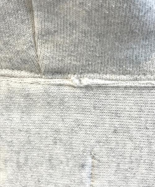 Champion REVERSE WEAVE（チャンピオン リバース ウィーブ）Champion REVERSE WEAVE (チャンピオン リバース ウィーブ) SESAME STREET (セサミストリート) ELMOパーカー ライトグレー サイズ:Lの古着・服飾アイテム