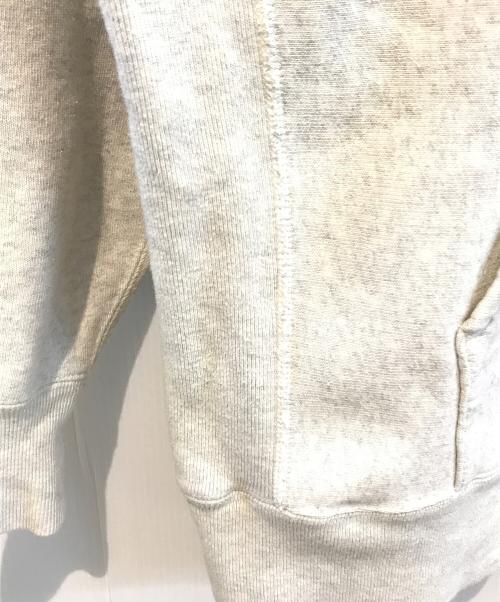 Champion REVERSE WEAVE（チャンピオン リバース ウィーブ）Champion REVERSE WEAVE (チャンピオン リバース ウィーブ) SESAME STREET (セサミストリート) ELMOパーカー ライトグレー サイズ:Lの古着・服飾アイテム