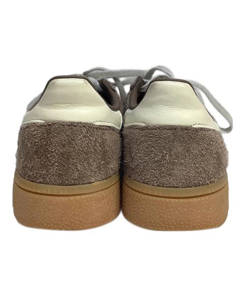 adidas（アディダス）adidas (アディダス) スニーカー ブラウン サイズ:22cmの古着・服飾アイテム