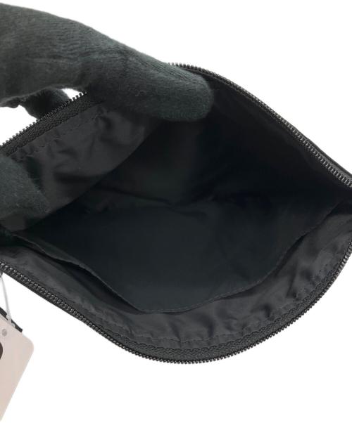 LeSportsac（レスポートサック）LeSportsac (レスポートサック) CHALLENGER (チャレンジャー) WRISTLET CLUTCH ネイビー×グリーン 未使用品の古着・服飾アイテム