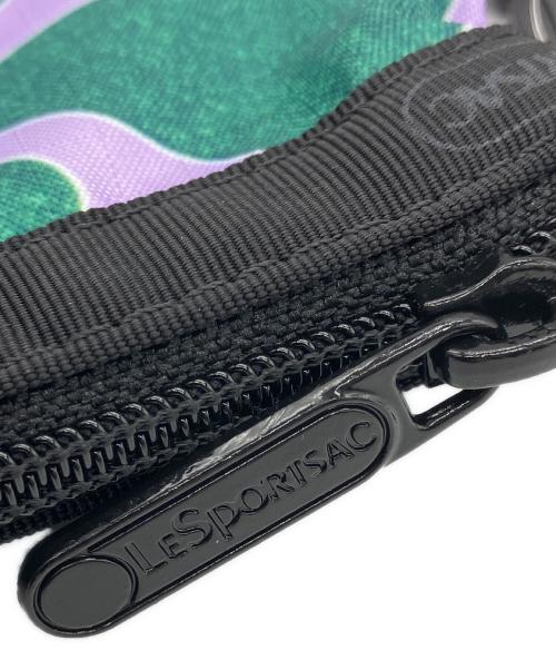 LeSportsac（レスポートサック）LeSportsac (レスポートサック) CHALLENGER (チャレンジャー) WRISTLET CLUTCH ネイビー×グリーン 未使用品の古着・服飾アイテム