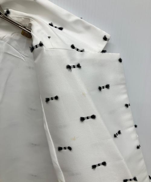 UNITED ARROWS（ユナイテッドアローズ）UNITED ARROWS (ユナイテッドアローズ) カットジャカード コート ホワイト サイズ:FREEの古着・服飾アイテム