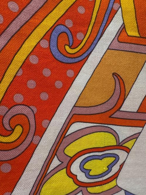 HERMES（エルメス）HERMES (エルメス) カレジェアン/カレ140/FAUBOURG RAINBOW/フォーブルレインボー  オレンジ サイズ:140の古着・服飾アイテム