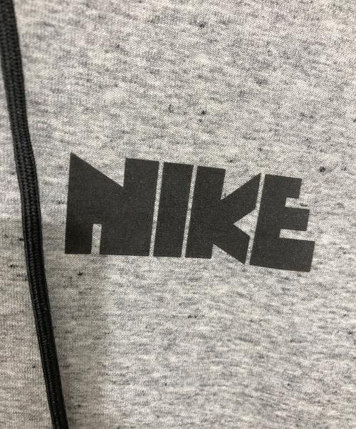 sacai（サカイ）sacai (サカイ) NIKE (ナイキ) NRG HOODIE グレー×ホワイト サイズ:Ｍの古着・服飾アイテム
