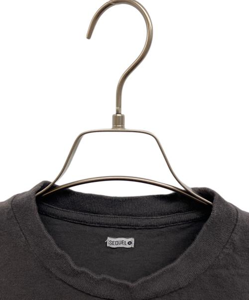 SEQUEL（シークエル）SEQUEL (シークエル) WEEKEND KILLERプリントTシャツ チャコールグレー サイズ:Sの古着・服飾アイテム