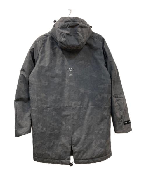 EA7（イーエーセブン）EA7 (イーエーセブン) フーデッドコート グレー サイズ:-の古着・服飾アイテム