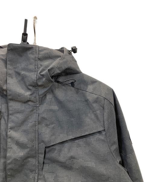 EA7（イーエーセブン）EA7 (イーエーセブン) フーデッドコート グレー サイズ:-の古着・服飾アイテム