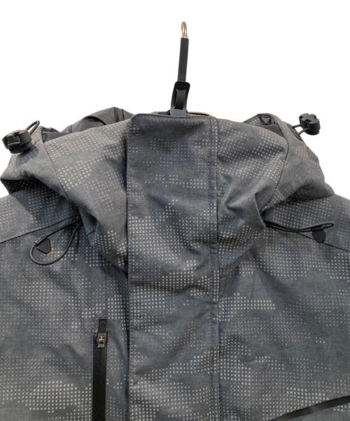 EA7（イーエーセブン）EA7 (イーエーセブン) フーデッドコート グレー サイズ:-の古着・服飾アイテム