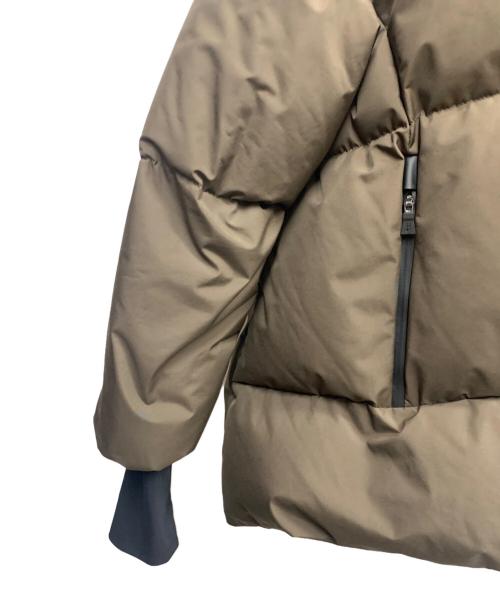 HERNO（ヘルノ）HERNO (ヘルノ) LAMINAR GORE-TEX INFINIUM WINDSTOPPER（ラミナー ゴアテックス インフィニアム ウィンドストッパー） オリーブ サイズ:40の古着・服飾アイテム