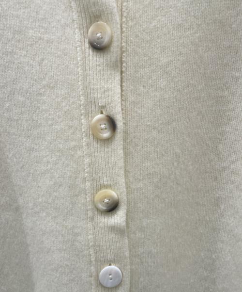ENFOLD（エンフォルド）ENFOLD (エンフォルド) CIRCLE CARDIGAN アイボリー サイズ:38の古着・服飾アイテム