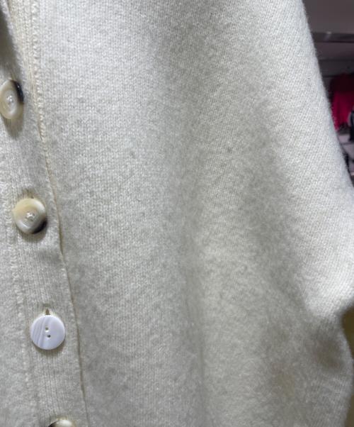 ENFOLD（エンフォルド）ENFOLD (エンフォルド) CIRCLE CARDIGAN アイボリー サイズ:38の古着・服飾アイテム