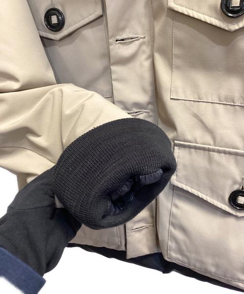 CANADA GOOSE（カナダグース）CANADA GOOSE (カナダグース) HAMILTON ダウンジャケット ベージュ サイズ:Sの古着・服飾アイテム